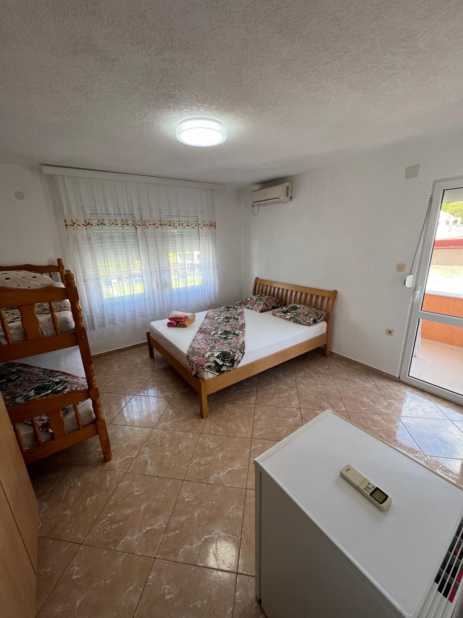 Apartments Zalli Ulcinj Exterior foto