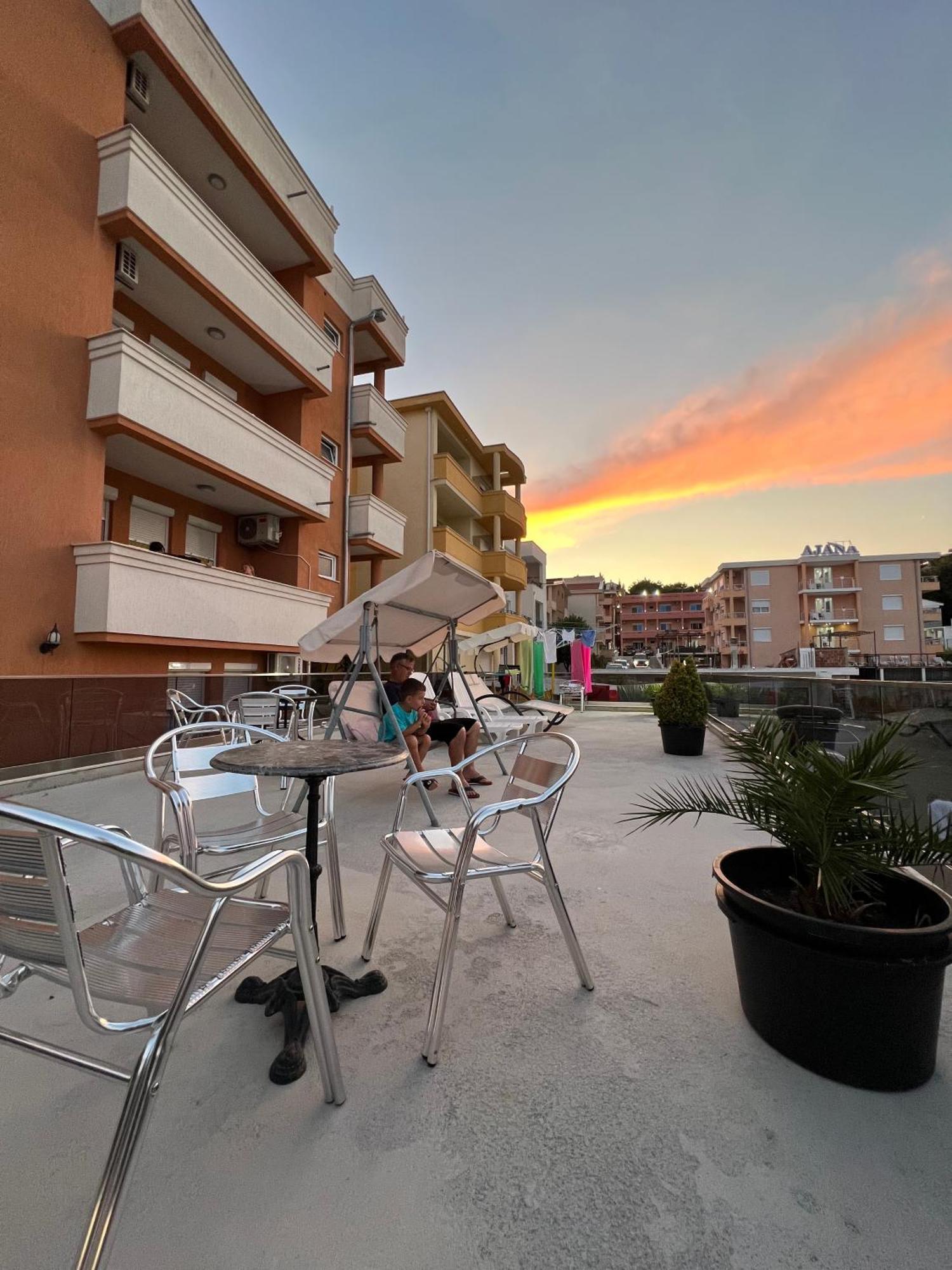 Apartments Zalli Ulcinj Exterior foto